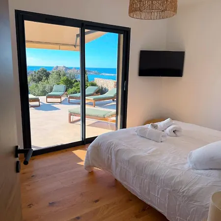 Villa Pietra Mare Piscine Vue à L'ile-rousse LʼÎle-Rousse